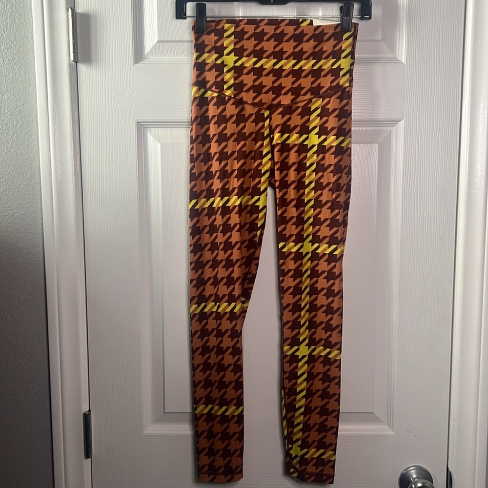 NWT Offline by Aerie Real Me Xtra 7/8 Legging in Houndstooth Print - Picture 2 of 11